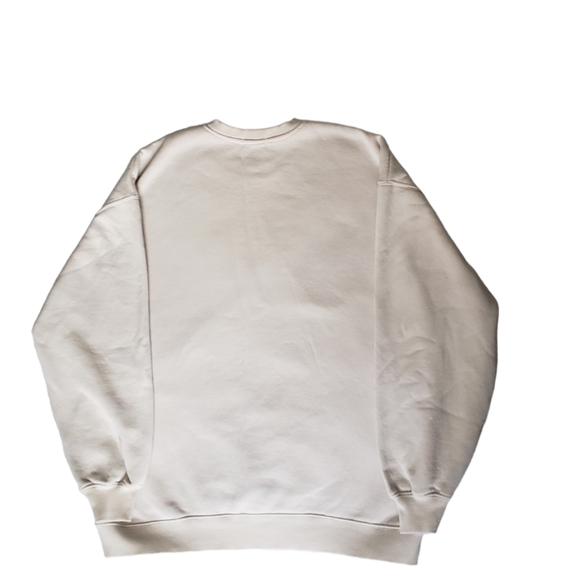 Oversized Sweatshirt - Picture 2 of 4